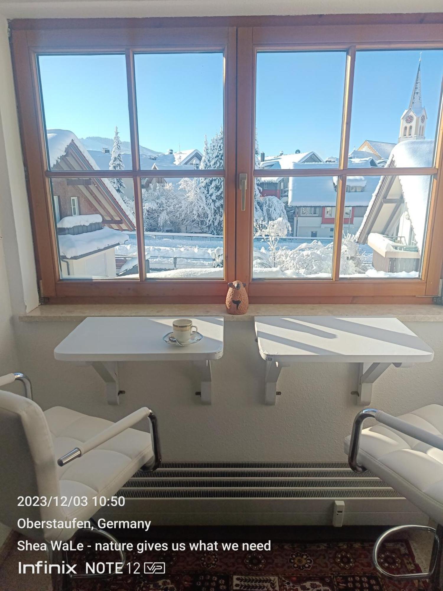 Allgaeu Vibes - Fusslaeufige Erreichbarkeit Vom Bahnhof, Echte Flatrate Fuer Internet Festnetz, Mit Aussicht, Wettergeschuetzter Balkon