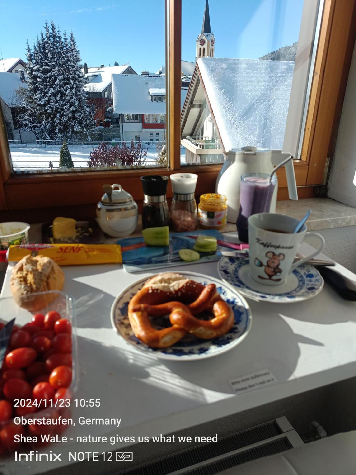 Allgaeu Vibes - Fusslaeufige Erreichbarkeit Vom Bahnhof, Echte Flatrate Fuer Internet Festnetz, Mit Aussicht, Wettergeschuetzter Balkon